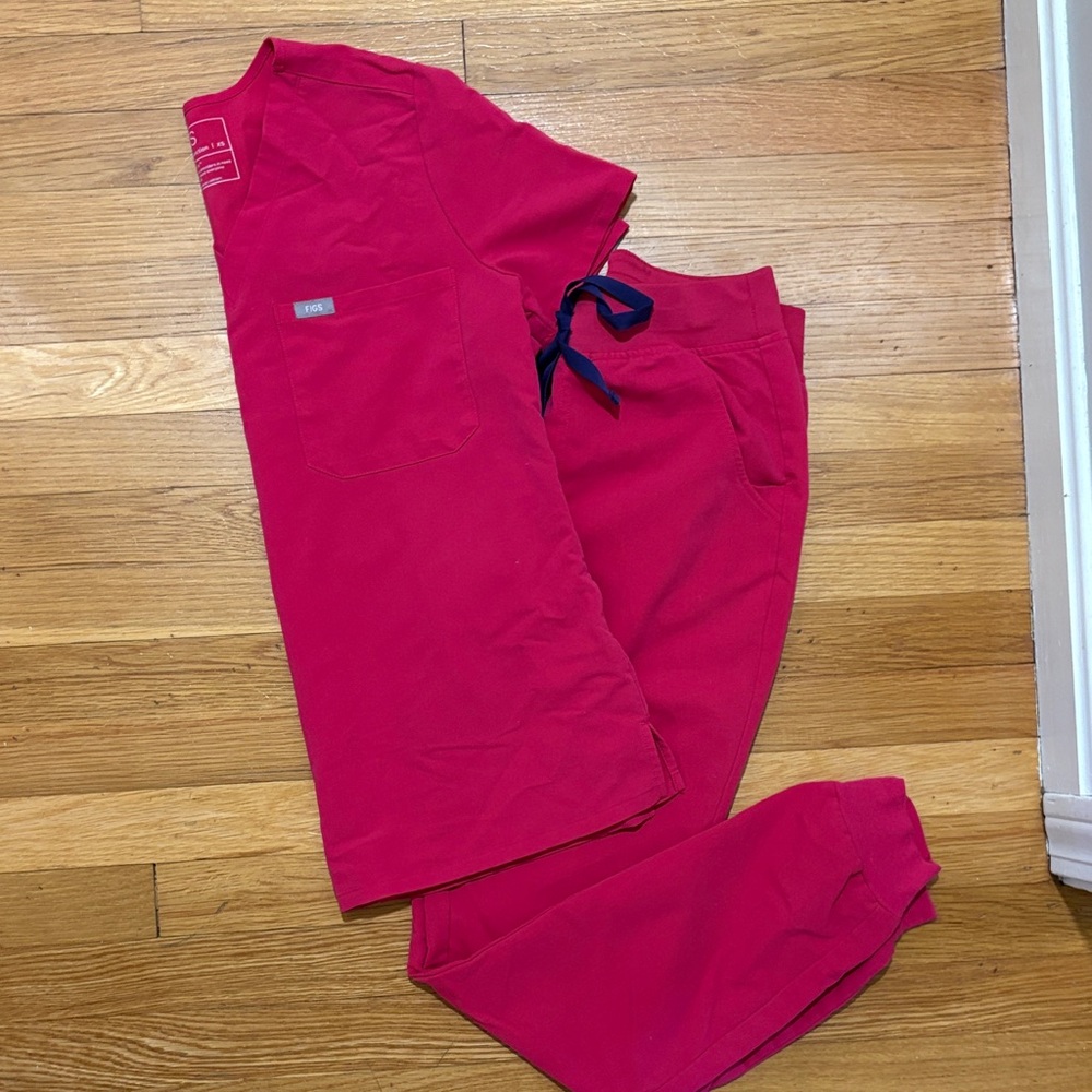 FIGS Zamora ULTRA ROSE Technical Collection